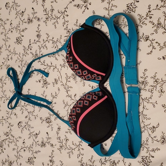 Lot of 3 xs swim tops - Picture 2 of 11